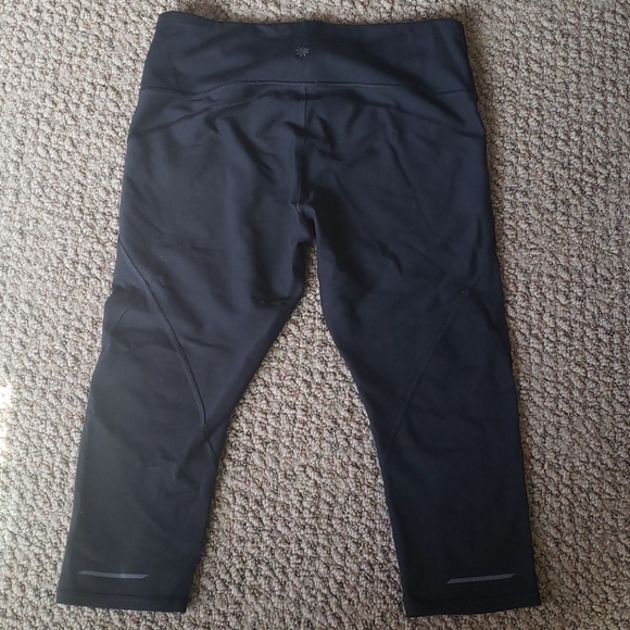 Memorial Day sale! Athleta capris running or yoga pants. LP size - Picture 3 of 6